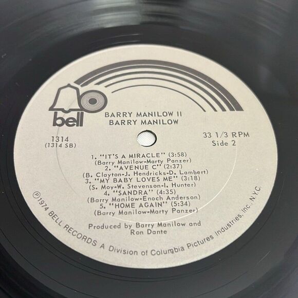 LP Vinyl Barry Manilow II with Lyric Sheet, Dust Cover, and Sleeve - Picture 9 of 9